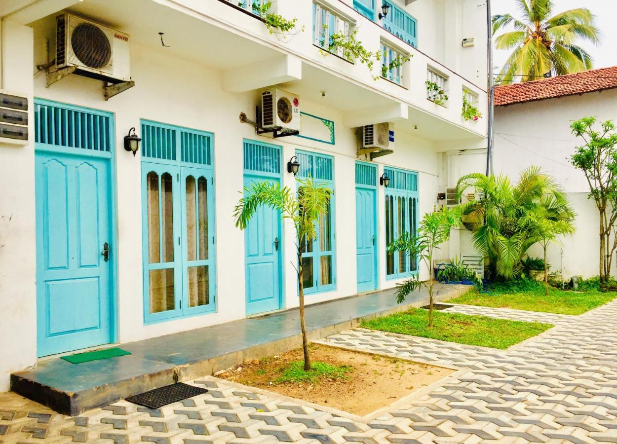 Surf Bar Mirissa Exterior foto